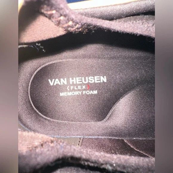 Van Heusen Casual/Dress Shoes - Picture 5 of 5